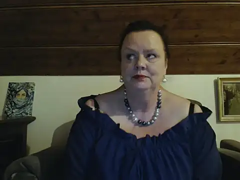 TiffanyMature online show from 04/30/26, 08:57