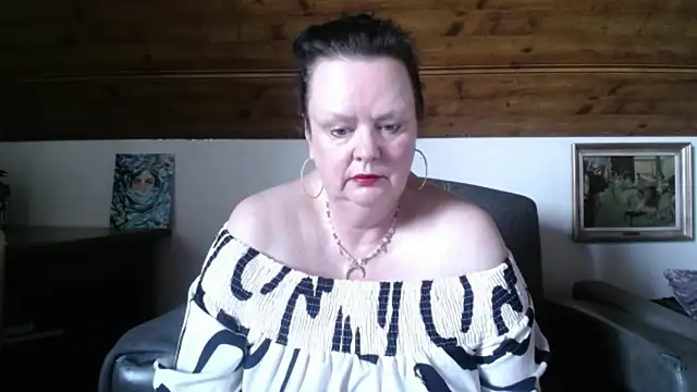 Snapshot of TiffanyMature chatting on 05/24/26, 03:06 TiffanyMature online show from 05/24/26, 03:06