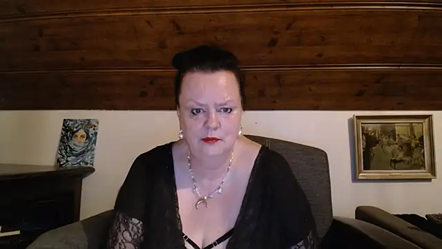 Snapshot of TiffanyMature chatting on 05/28/26, 08:28 TiffanyMature online show from 05/28/26, 08:28