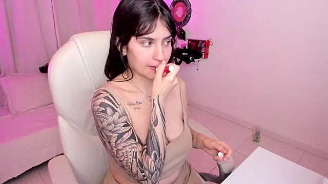 kurito  online show from 10/12/25, 03:49