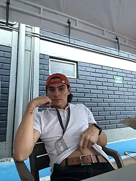 AlexanderHall online show from 10/14/25, 09:59