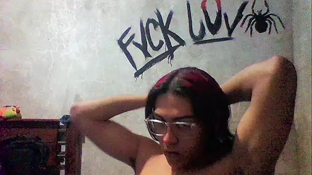 dirty model online show from 12/02/25, 03:56