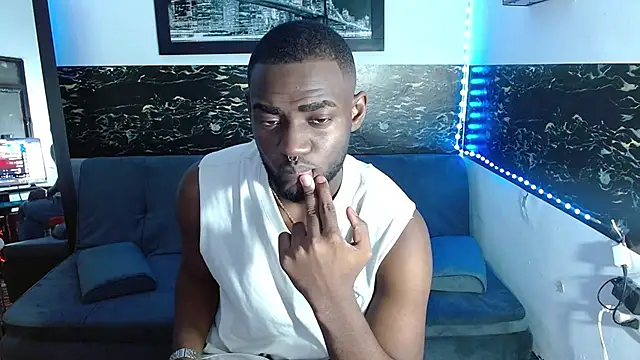 eebony stallion online show from 10/08/25, 03:15