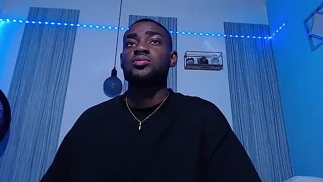 eebony stallion online show from 10/17/25, 03:20