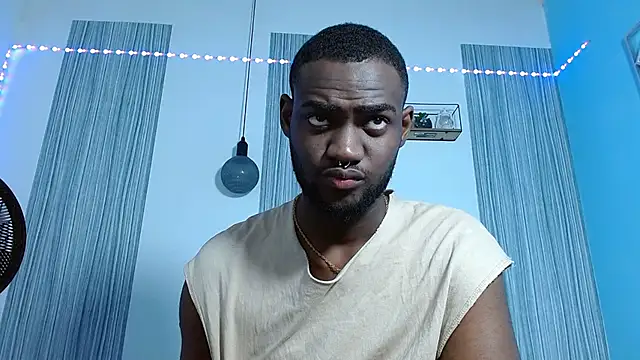 eebony stallion online show from 10/24/25, 03:14