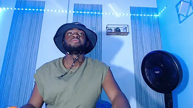 eebony stallion online show from 02/13/26, 11:34