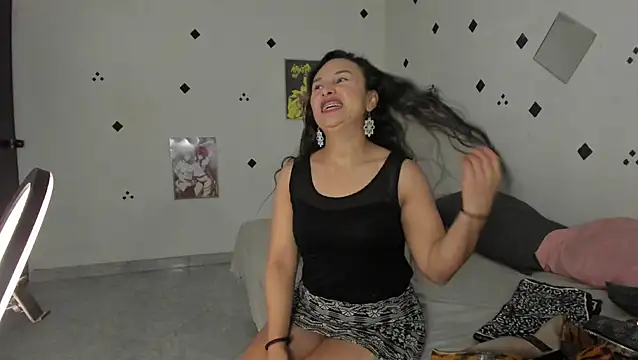 samaramour online show from 09/26/25, 11:47