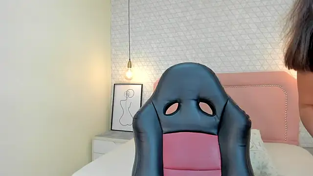 MELISSAROUGE online show from 02/25/26, 12:59