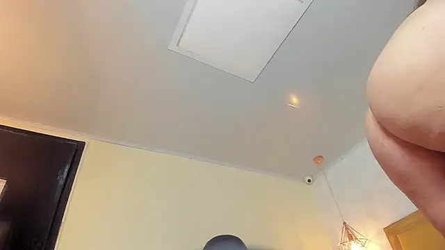 MELISSAROUGE online show from 05/12/26, 07:33