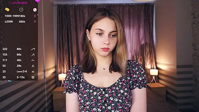 NylaNadler online show from 10/04/25, 06:11