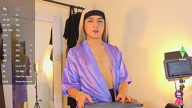 derek greyy  online show from 09/10/25, 06:41