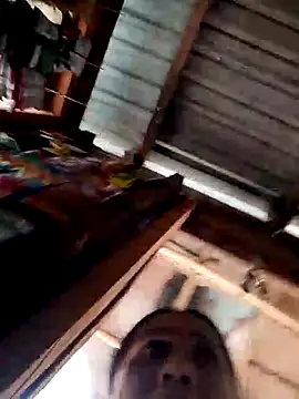 Snapshot of lexyyr17 chatting on 04/16/26, 02:01 lexyyr17 online show from 04/16/26, 02:01