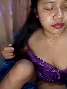 hotmomma8 online show from 04/30/26, 08:57