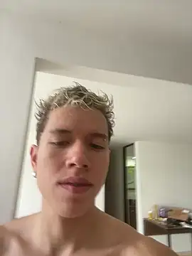 Snapshot of nathan_blake chatting on 03/14/26, 04:01 nathan blake online show from 03/14/26, 04:01