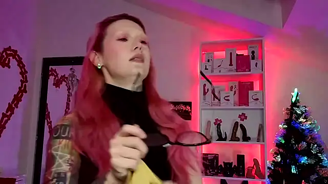 kulteacher online show from 11/25/25, 12:16