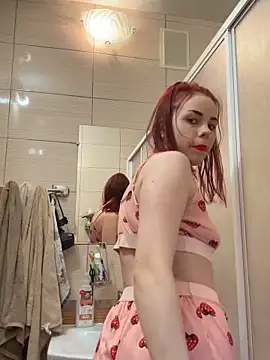 VrEmEnnnAyA online show from 06/14/26, 11:45