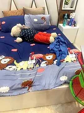 april 0066 online show from 09/20/25, 01:23