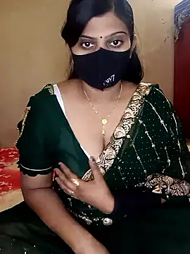 reena502 online show from 11/19/25, 04:34