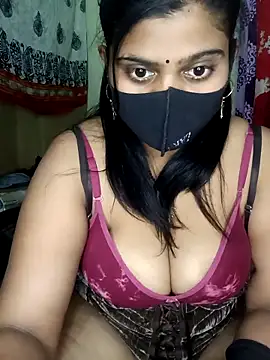 Snapshot of reena502 chatting on 04/10/26, 04:17 reena502 online show from 04/10/26, 04:17
