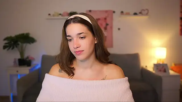 kissie cat online show from 09/29/25, 01:16