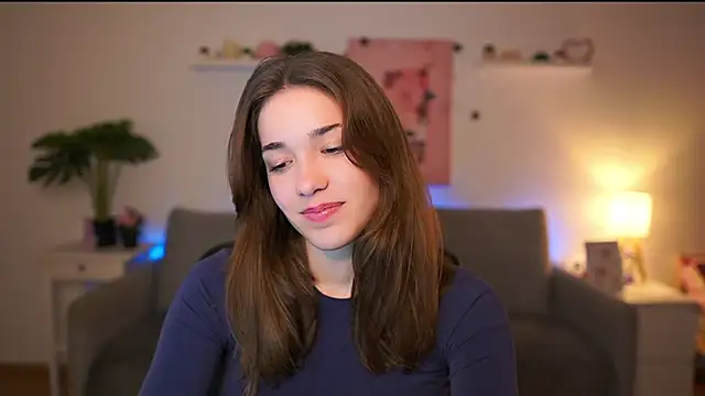 Snapshot of kissie_cat chatting on 01/14/26, 07:19 kissie cat online show from 01/14/26, 07:19