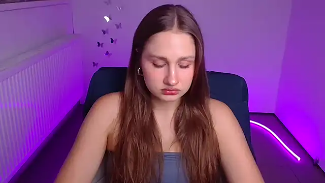 Stefanie Sweet online show from 09/10/25, 05:46