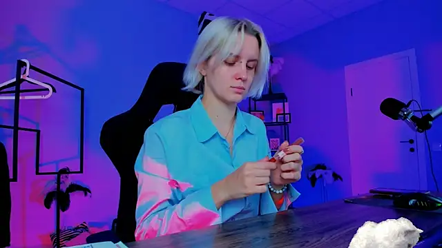 BethanyCloud online show from 10/22/25, 05:30