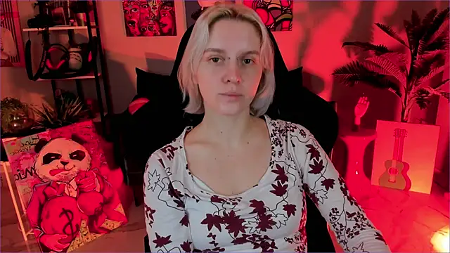 BethanyCloud online show from 12/17/25, 02:39