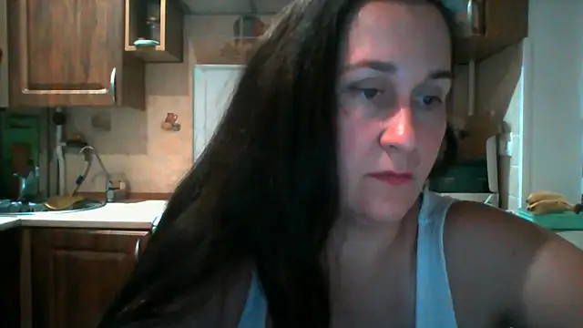 Snapshot of Amandda_ chatting on 09/13/25, 06:51 Amandda online show from 09/13/25, 06:51