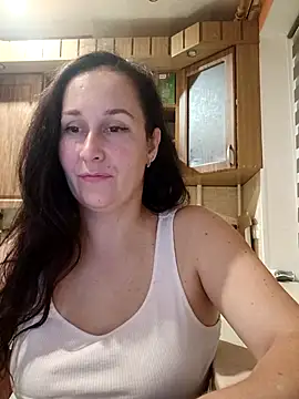 Snapshot of Amandda_ chatting on 09/22/25, 05:59 Amandda online show from 09/22/25, 05:59