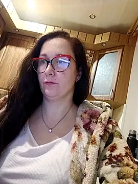 Snapshot of Amandda_ chatting on 12/13/25, 07:53 Amandda online show from 12/13/25, 07:53