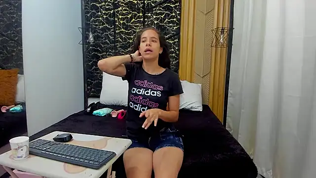 MiaCours online show from 02/14/26, 12:24