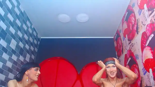 julessxcharlotte online show from 11/29/25, 02:20