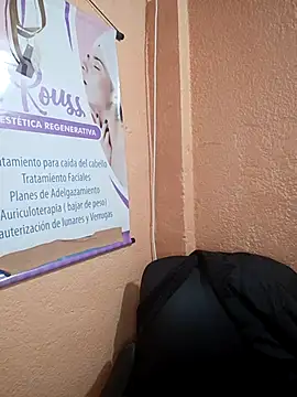 Mia-Glow online show from 10/28/25, 12:30