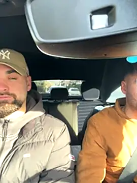 Snapshot of omihaze94 chatting on 12/18/25, 09:04 omihaze94 online show from 12/18/25, 09:04