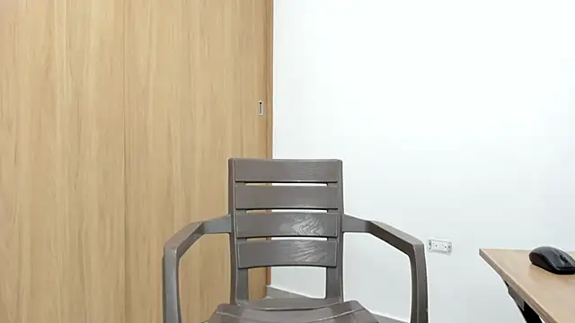 Hector 21  online show from 11/28/25, 02:36