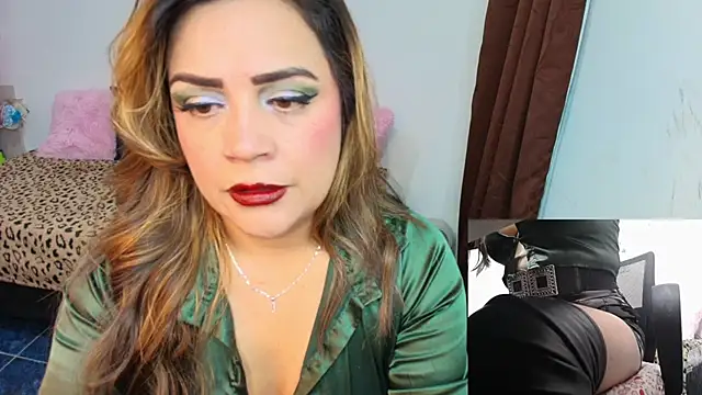 Paulina-Becerraa online show from 05/13/26, 04:21