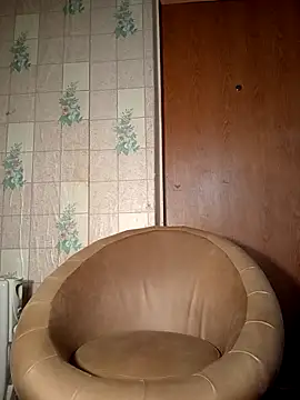 Tupo070481 online show from 11/12/25, 11:21