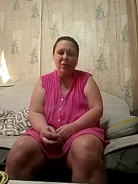 Snapshot of Tupo070481 chatting on 05/24/26, 02:16 Tupo070481 online show from 05/24/26, 02:16