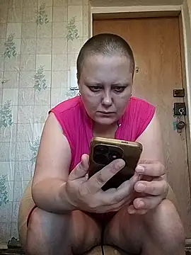 Snapshot of Tupo070481 chatting on 07/02/26, 03:18 Tupo070481 online show from 07/02/26, 03:18