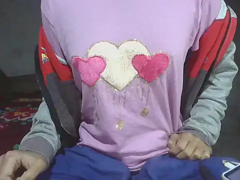 mala2580 online show from 12/04/25, 07:11