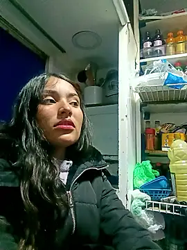 Snapshot of hotwife26 chatting on 01/10/26, 02:13 hotwife26 online show from 01/10/26, 02:13