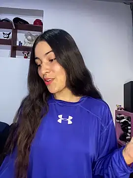 Snapshot of hotwife26 chatting on 03/02/26, 08:59 hotwife26 online show from 03/02/26, 08:59