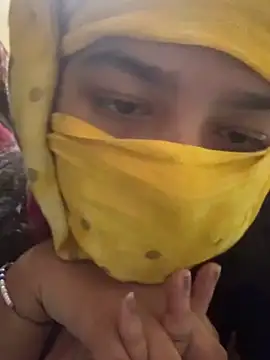 Snapshot of crazy111girl chatting on 09/18/25, 10:50 crazy111girl online show from 09/18/25, 10:50