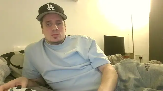 shyandchilling online show from 03/13/26, 08:48
