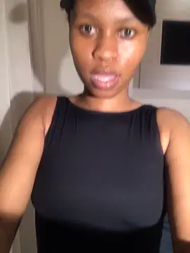Snapshot of Sexy_blackwoman chatting on 03/27/26, 08:30 Sexy blackwoman online show from 03/27/26, 08:30