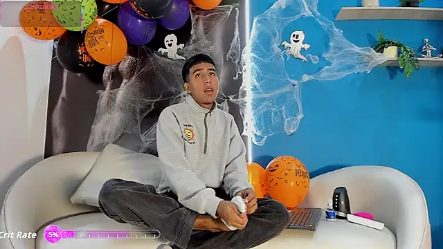 ender h0t online show from 10/28/25, 01:47