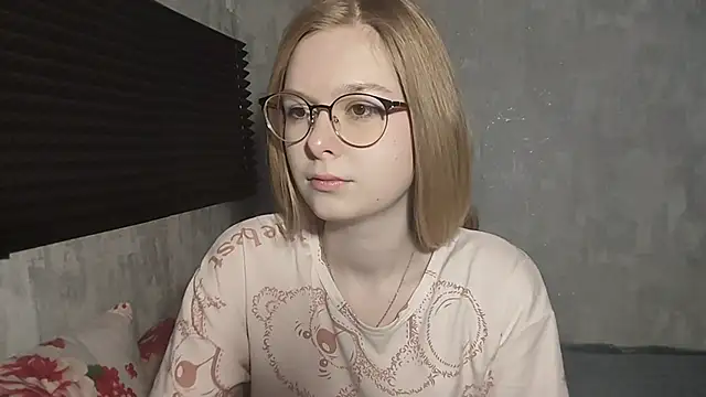 LiaVibes online show from 02/03/26, 07:24