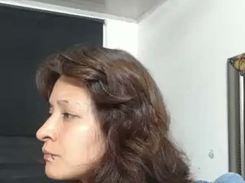 Snapshot of evelynesex chatting on 04/16/26, 01:50 evelynesex online show from 04/16/26, 01:50