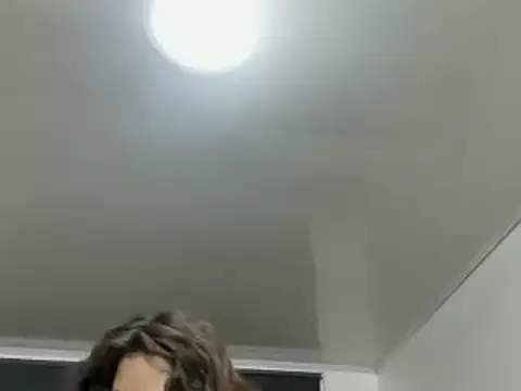 Snapshot of evelynesex chatting on 04/20/26, 03:42 evelynesex online show from 04/20/26, 03:42